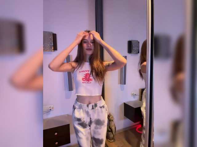 MorningAlisa live cam on BongaCams