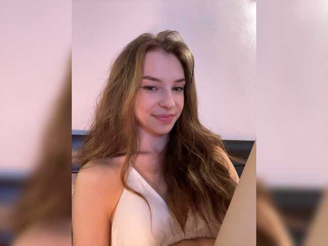 CutieDollBC live cam on BongaCams