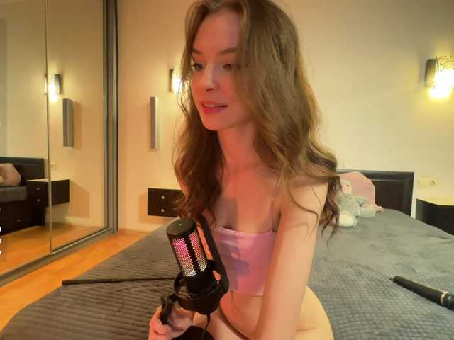 CutieDollBC live cam on BongaCams
