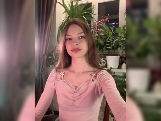 CutieDollBC live cam