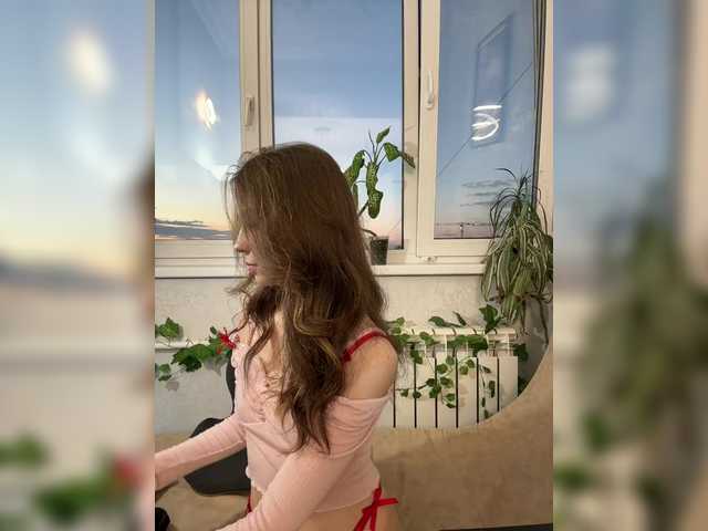 CutieDollBC live cam on BongaCams