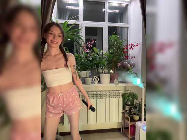 CutieDollBC's BongaCams show and profile