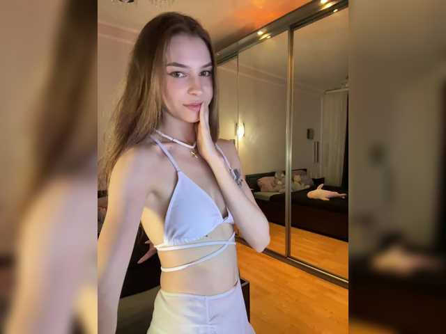 CutieDollBC live cam on BongaCams