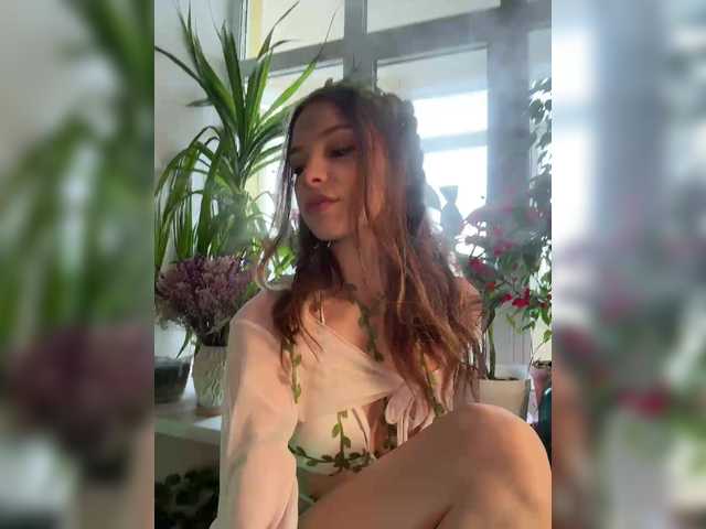 CutieDollBC's BongaCams show and profile