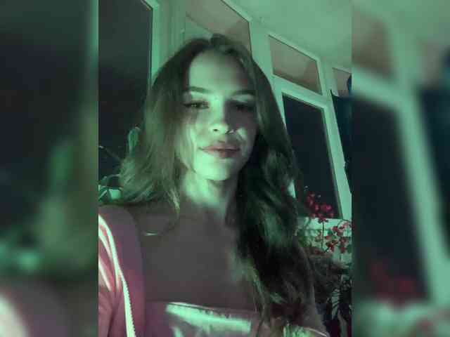 WednesdayFridayAddams webcam