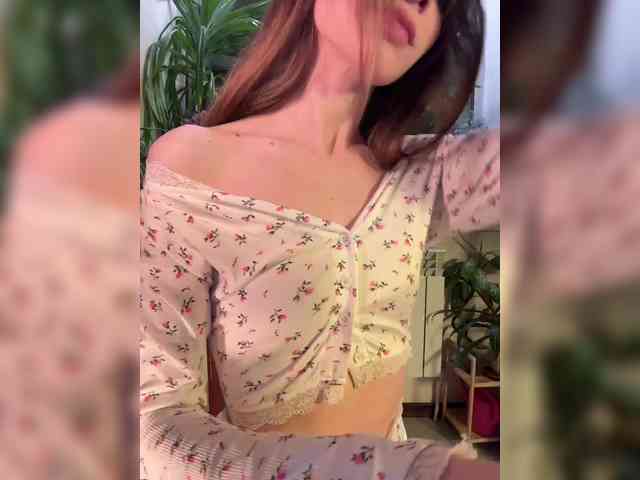 WednesdayFridayAddams webcam