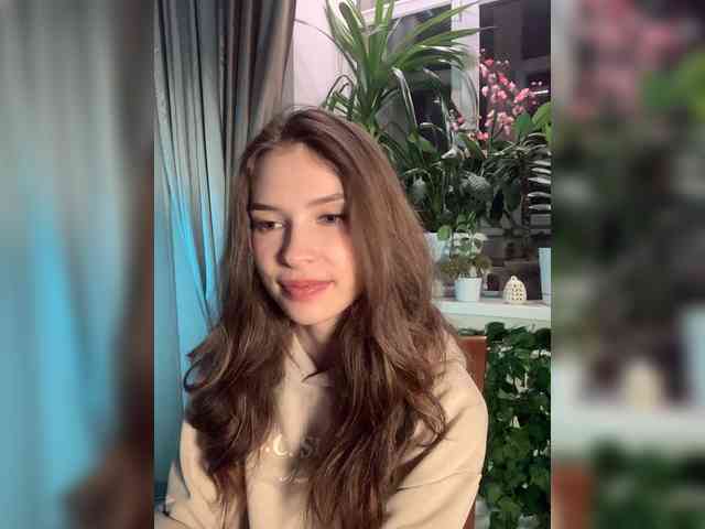 WednesdayFridayAddams webcam