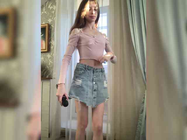 WednesdayFridayAddams webcam