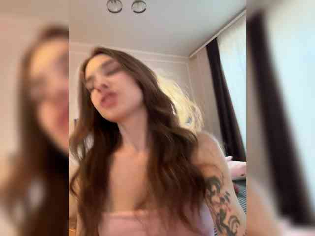 WednesdayFridayAddams webcam