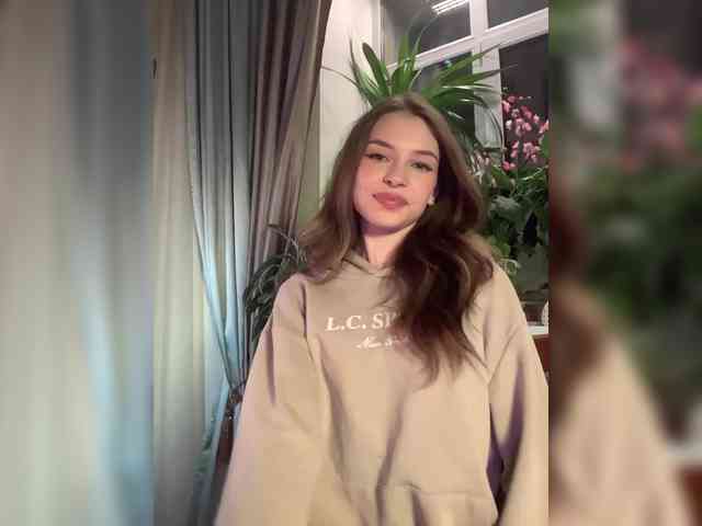 WednesdayFridayAddams webcam