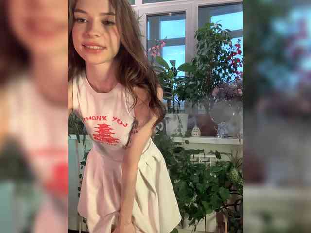 WednesdayFridayAddams webcam