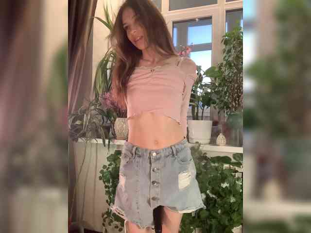 WednesdayFridayAddams webcam