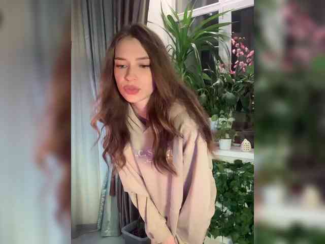 WednesdayFridayAddams webcam