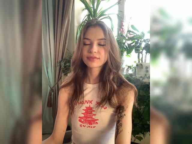 WednesdayFridayAddams webcam