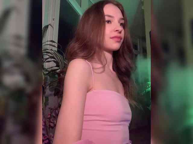 WednesdayFridayAddams webcam