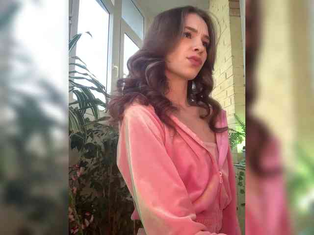 WednesdayFridayAddams webcam