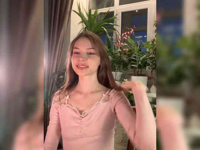 WednesdayFridayAddams webcam