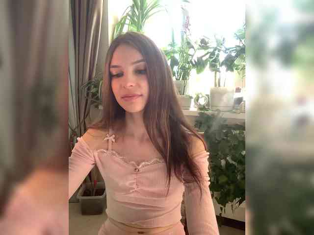 WednesdayFridayAddams webcam