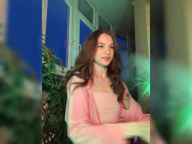 WednesdayFridayAddams webcam