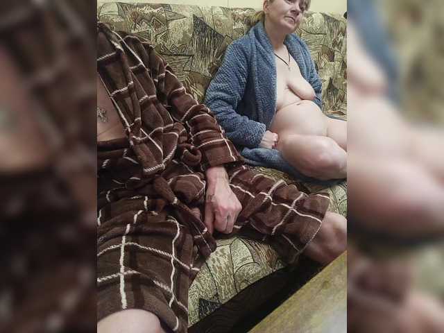 Lyda27081's BongaCams show and profile