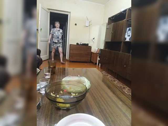 Lyda27081's BongaCams show and profile