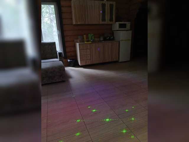 Lyda27081