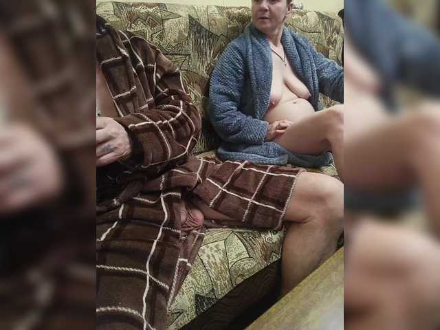 Lyda27081's BongaCams show and profile