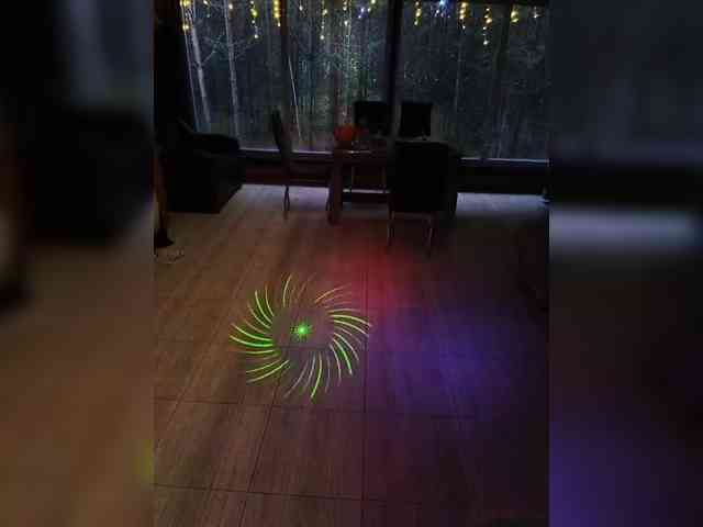 Lyda27081 webcam
