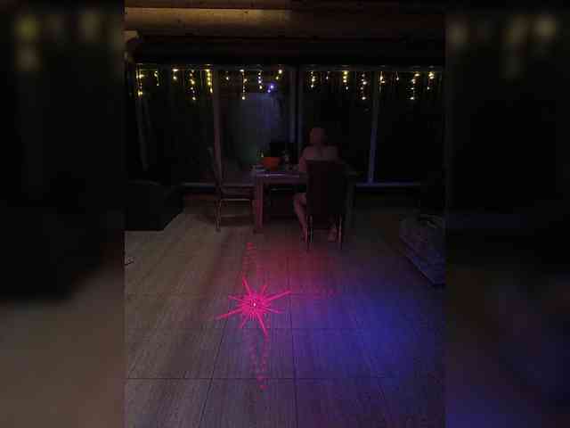 Lyda27081 webcam