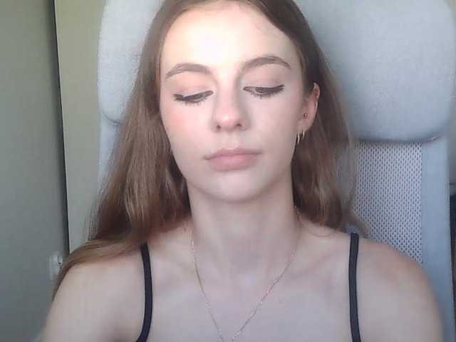 AriaModel live cam on BongaCams