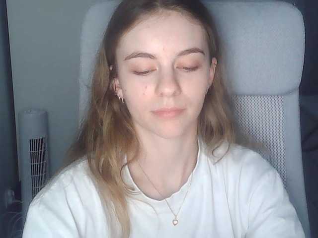 AriaModel live cam on BongaCams