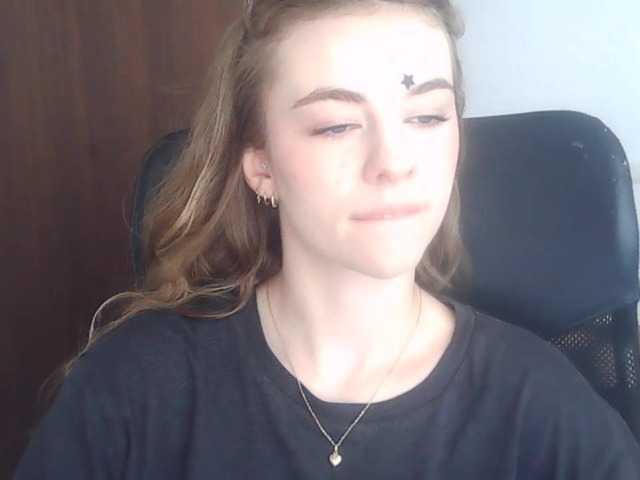 AriaModel live cam on BongaCams