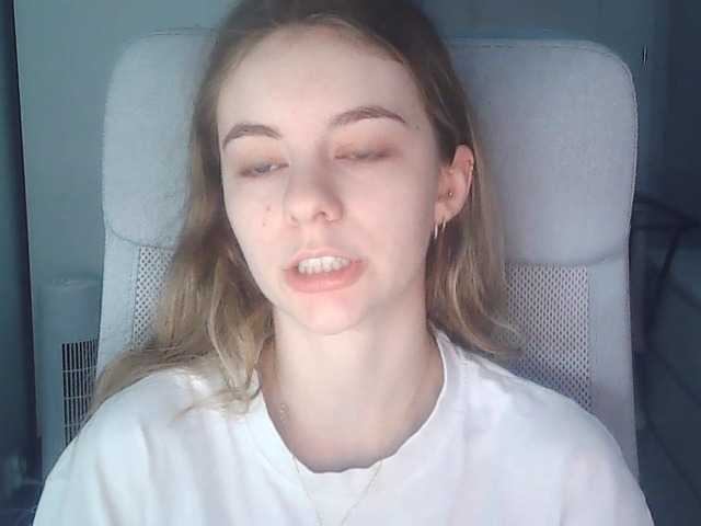 AriaModel live cam on BongaCams