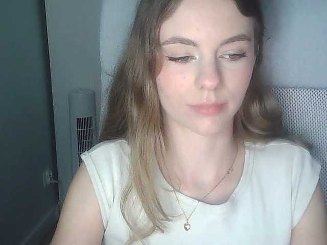 AriaModel live cam on BongaCams