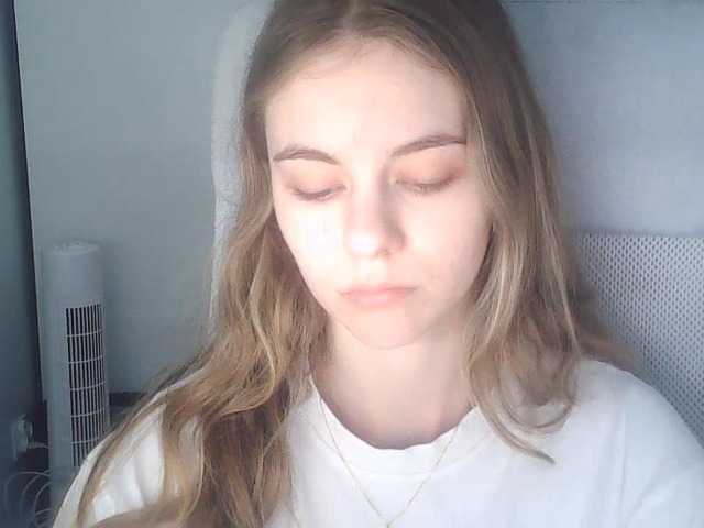AriaModel live cam on BongaCams