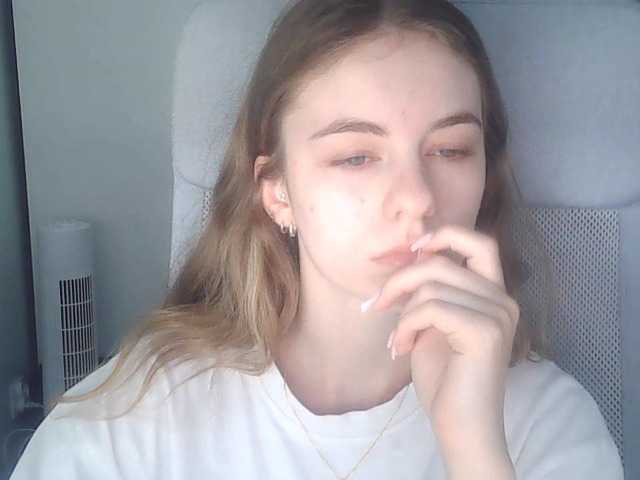 AriaModel live cam on BongaCams