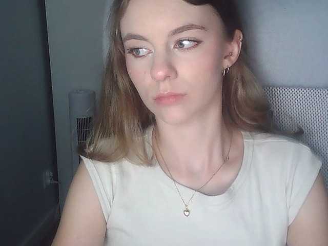 AriaModel live cam on BongaCams