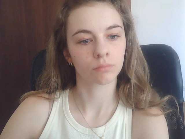 AriaModel live cam on BongaCams