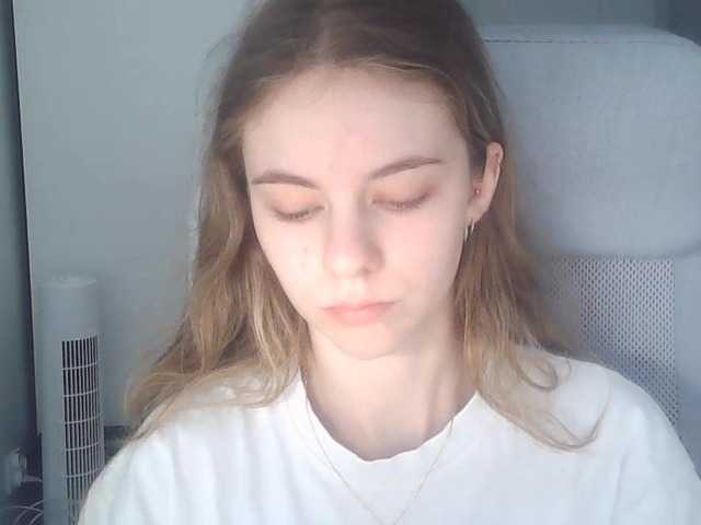 AriaModel live cam on BongaCams