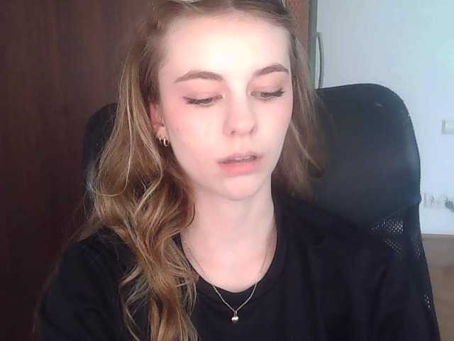 AriaModel live cam on BongaCams