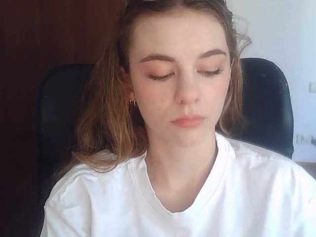 AriaModel live cam on BongaCams