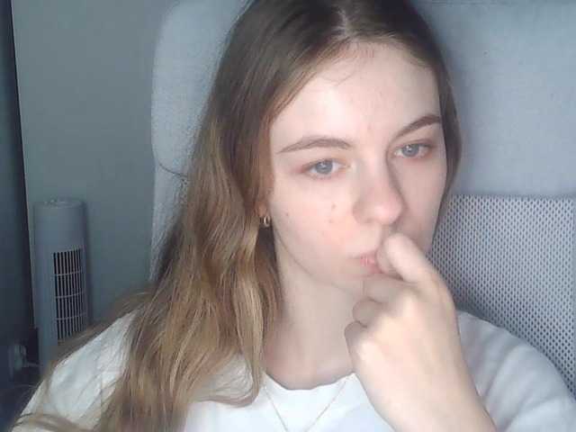 AriaModel live cam on BongaCams