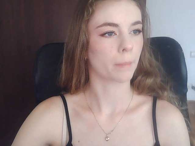 AriaModel live cam on BongaCams