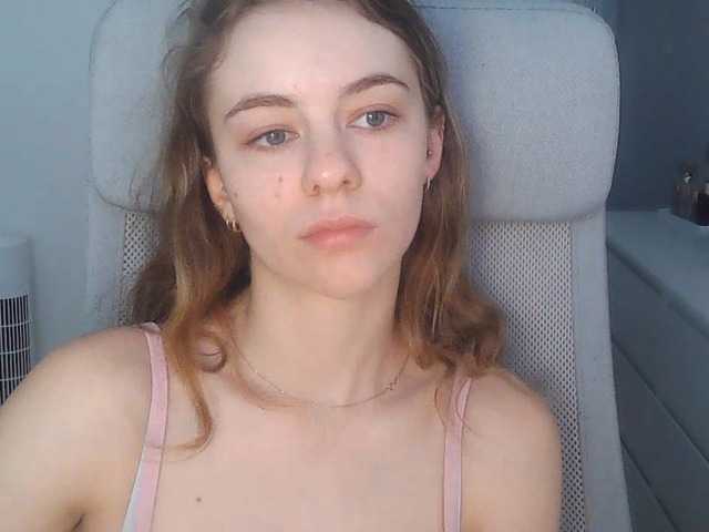 AriaModel live cam on BongaCams