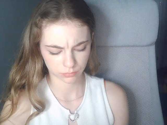 AriaModel live cam on BongaCams