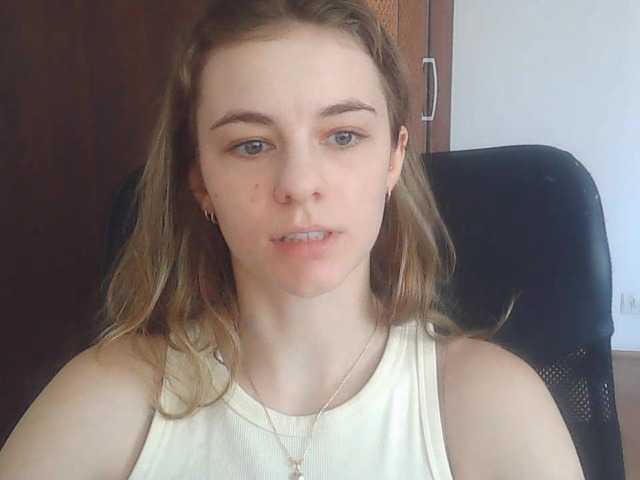 AriaModel live cam on BongaCams