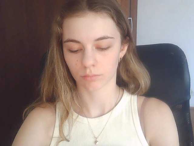 AriaModel live cam on BongaCams