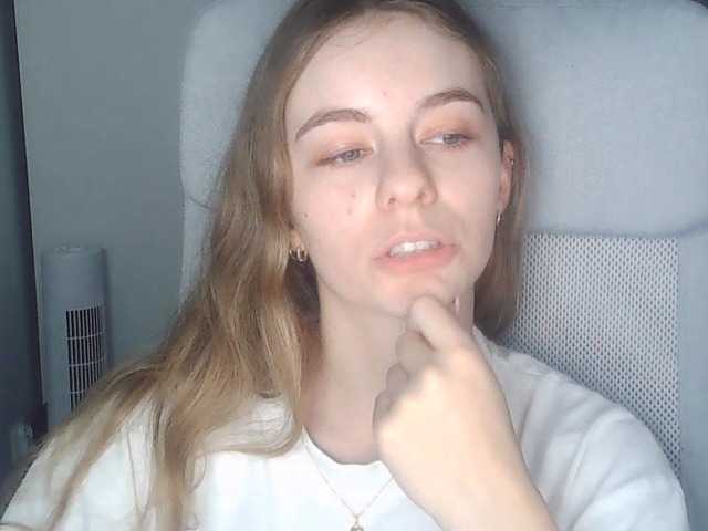AriaModel live cam on BongaCams