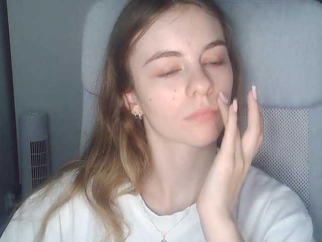 AriaModel live cam on BongaCams