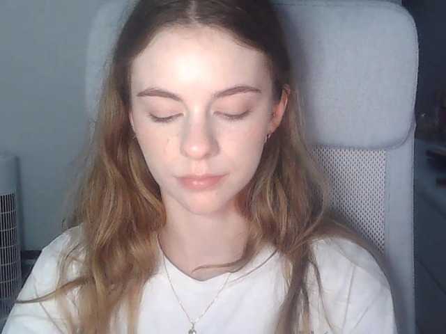 AriaModel live cam on BongaCams